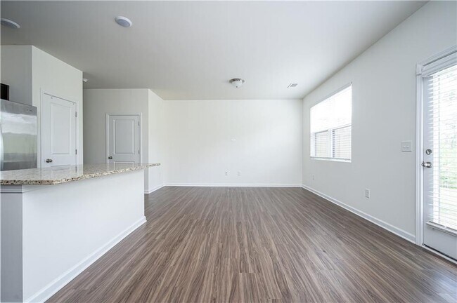 Building Photo - 6390 Mountain Home Way