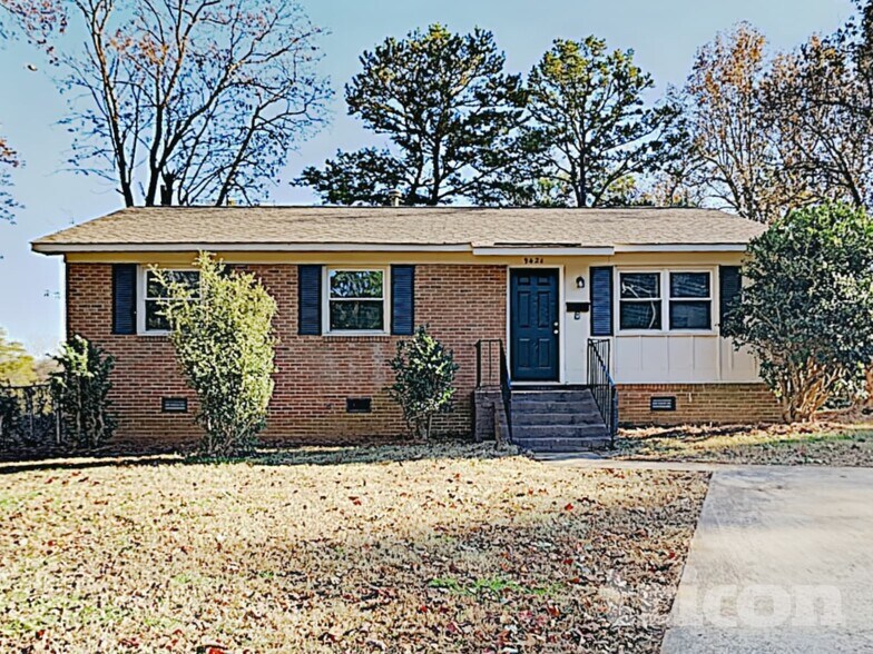 Building Photo - 9421 Spruce Pine Pl