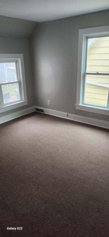 Building Photo - 629 5th St