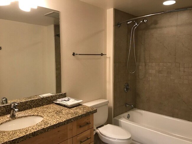Building Photo - $3,100- 2 BR/1 Bath/1 Parking - Partly Furnished 10th Floor Keola La'i unit in Kaka'ako