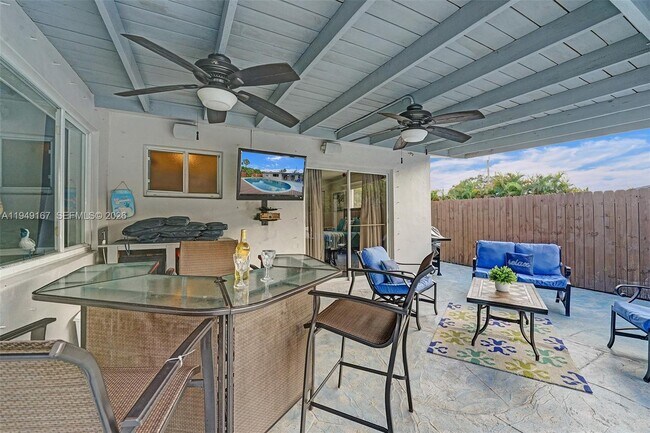 Building Photo - 3730 SW 47th Ct