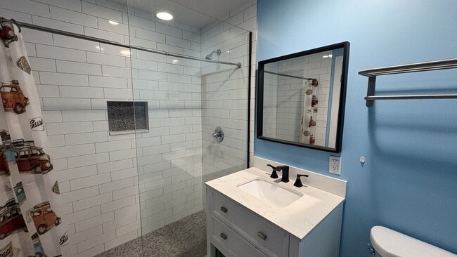 Building Photo - 1-97 Beach 96th St