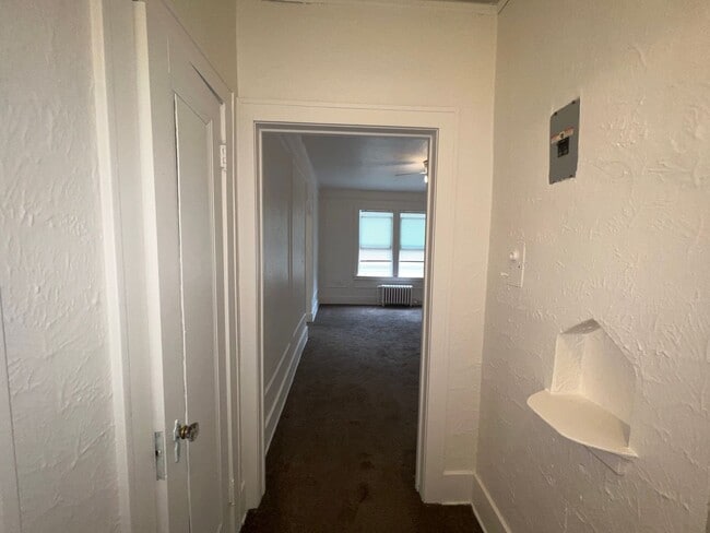 Interior Photo - Washington Apartments