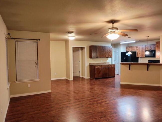 Building Photo - 2813 Conner Dr