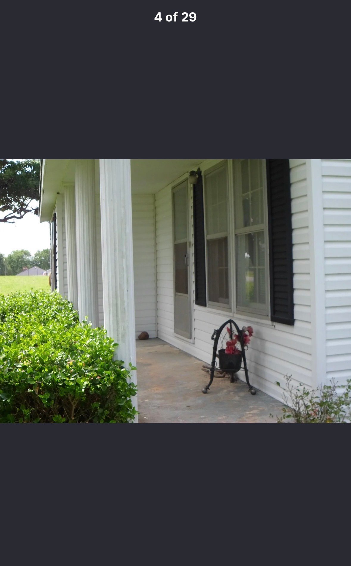 Building Photo - 1381 W Gooch Rd