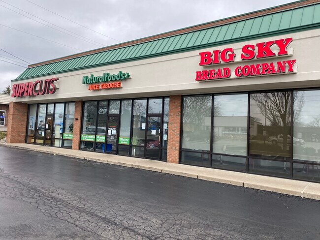 Right behind our building - haircuts, smoothies and more! - 104 Lewiston Rd