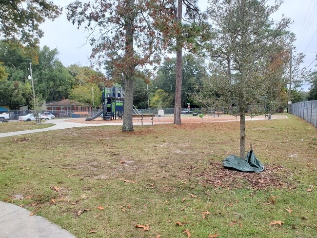 Playarea - 905 Ethan Allen St