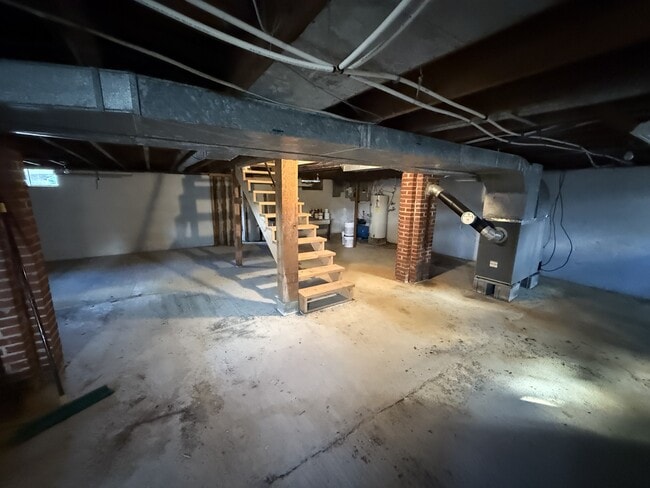 Building Photo - 130 Bobby Rash Rd