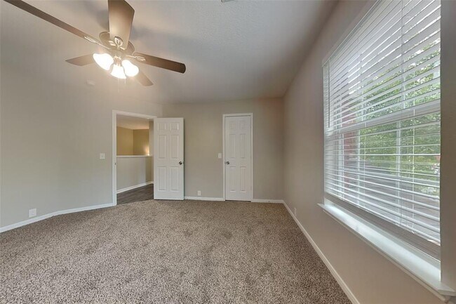 Building Photo - 17435 Ivy Stream Dr