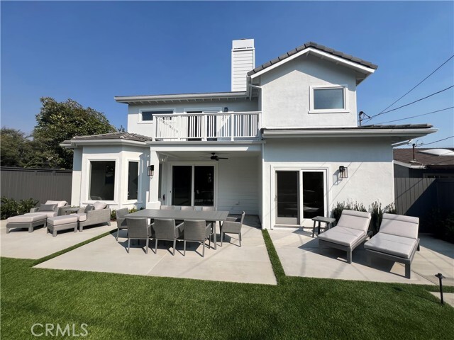 Building Photo - 2517 Fairway Dr