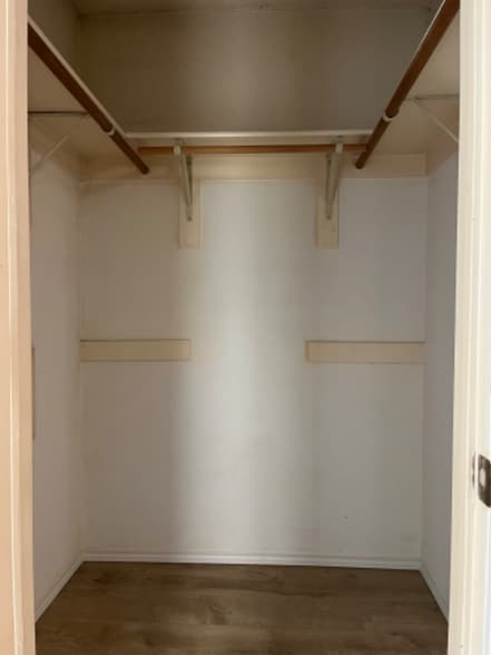 Building Photo - 3023 Oak Ridge Pl