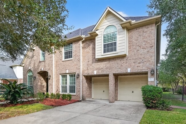 Building Photo - 3839 Lakeridge Canyon Dr