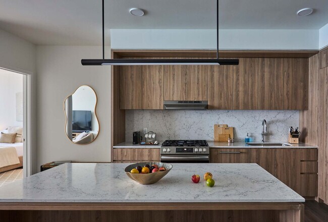 Building Photo - 1006 S Michigan Ave