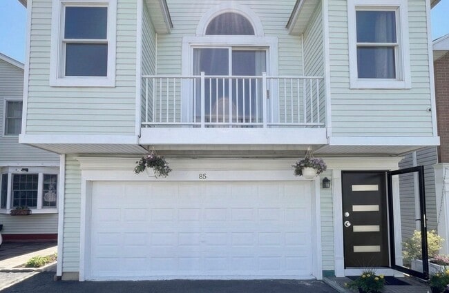 Building Photo - 85 Grieco Dr