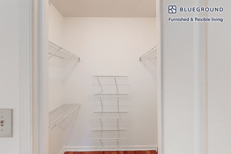 Building Photo - 10608-E Kitty Pozer Drive-SI FL1-ID4224A