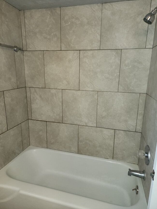 Building Photo - 4113 Bonaparte Blvd