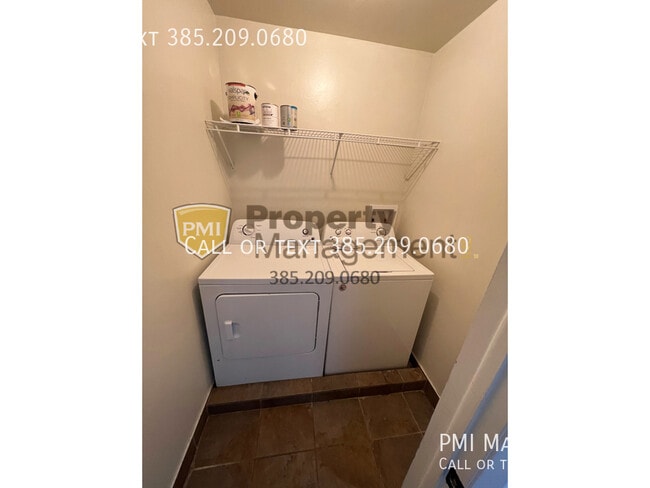 Building Photo - 388 E 1500 S