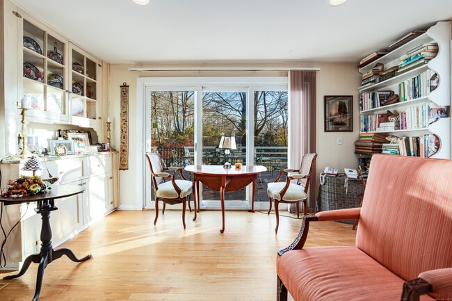 Building Photo - 58 Sill Ln