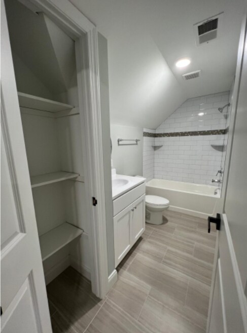 Bathroom 2 - 562 Madison Ave