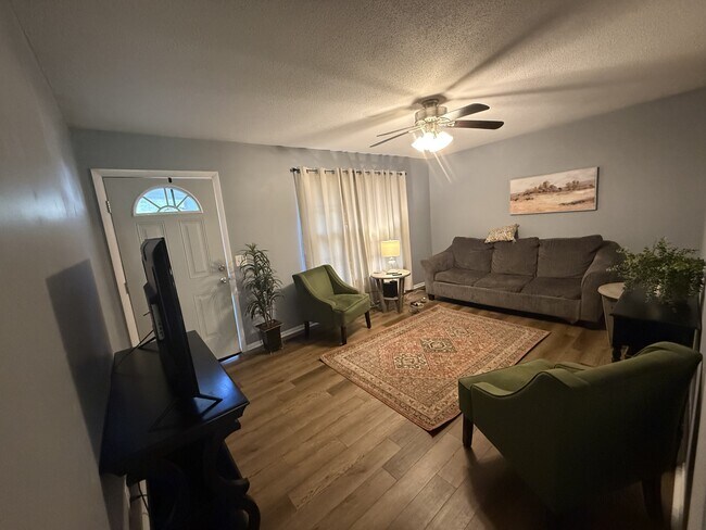 Building Photo - 1009 Springview Trail