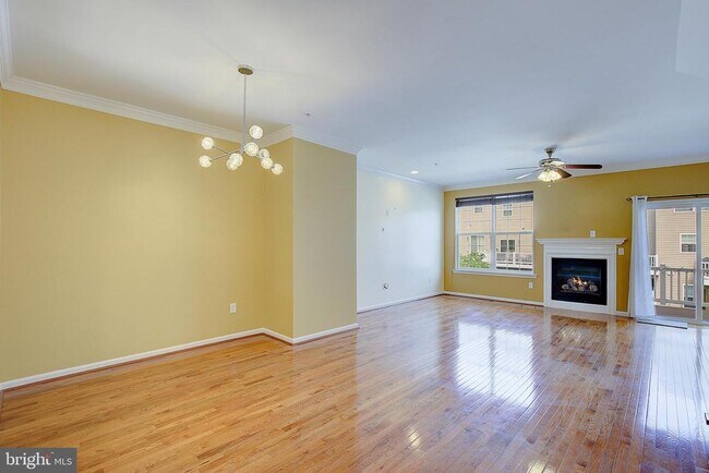 Building Photo - 105 Polo Way