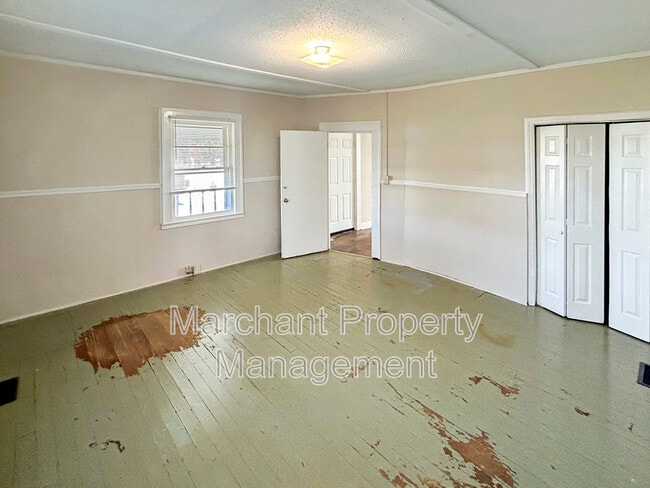 Building Photo - 1 Traction St