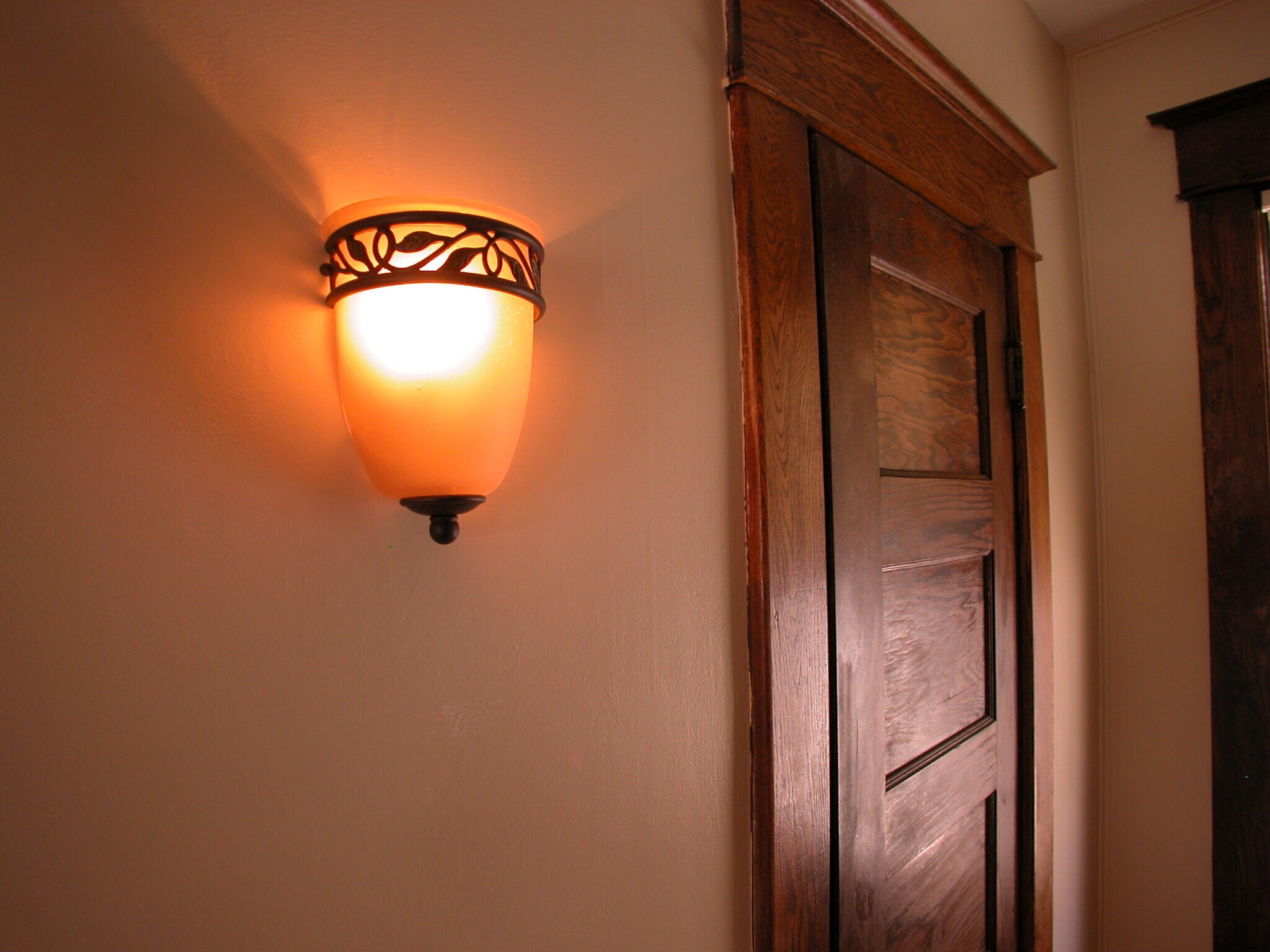 Building Photo - 220 Ontario St