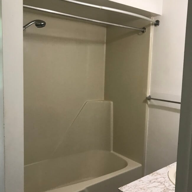 Bathroom with tub/shower - 1443 Maple Dr