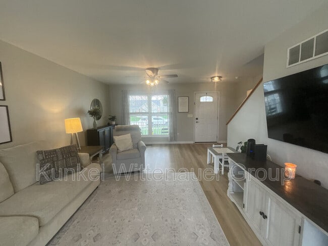 Building Photo - 2833 Smokehouse Way