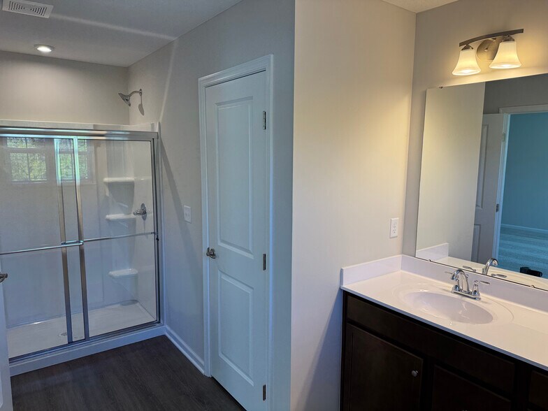 Building Photo - 312 Alicia Kelton Dr