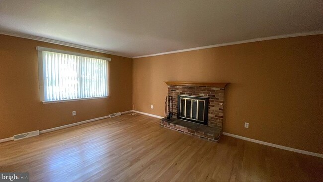 Building Photo - 9325 Furrow Ave