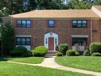 Building Photo - 57 Sandra Cir