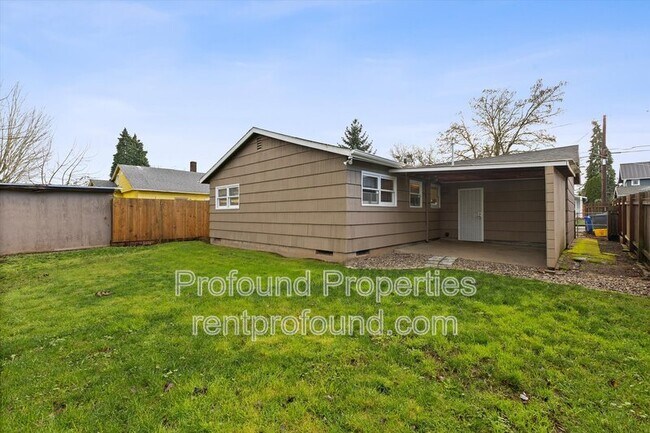 Building Photo - 3539 N Arlington Pl