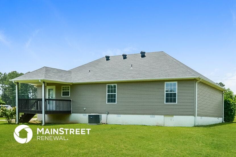 Building Photo - 373 Quail Hollow Rd