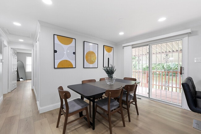 Building Photo - 6006 Queens Chapel Rd