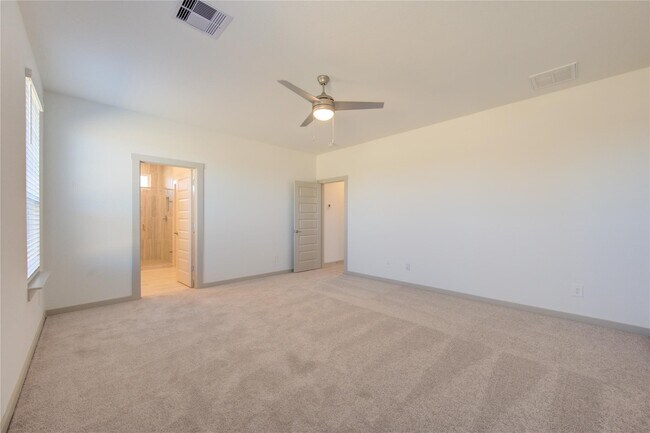 Building Photo - 29258 Pikes Peak Dr