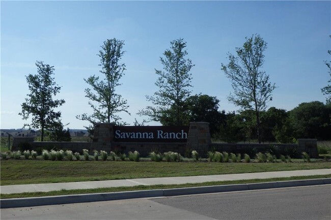 Building Photo - 913 Wolcott Dr