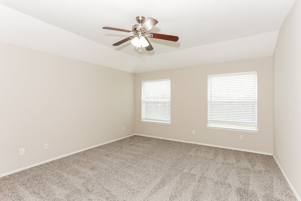 Building Photo - 125 Adams Dr