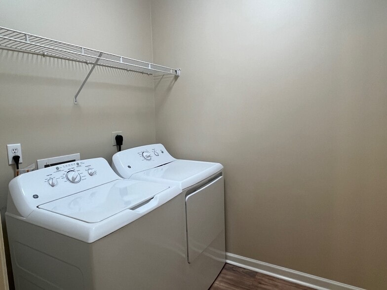 Building Photo - 268 Bella Sera Ln