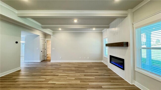 Building Photo - 5343 Milford Dr