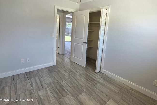 Building Photo - 315 Oahu Dr