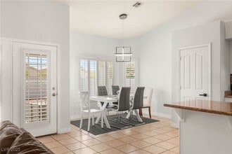 Building Photo - 3870 Cotillion Ct