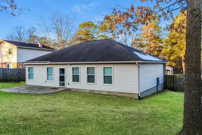 Building Photo - 3617 Stivers Blvd