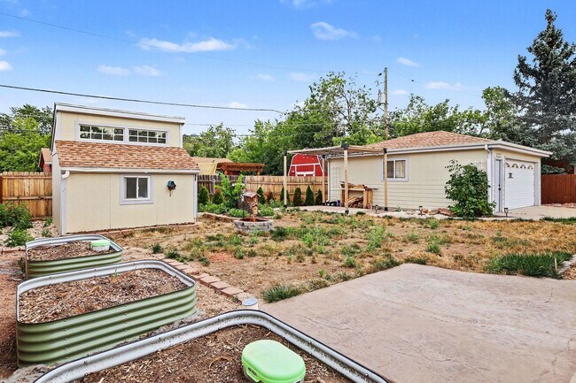 Building Photo - 6762 Harlan St