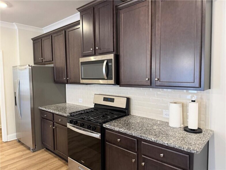 Building Photo - 3772 Dover Run Ln