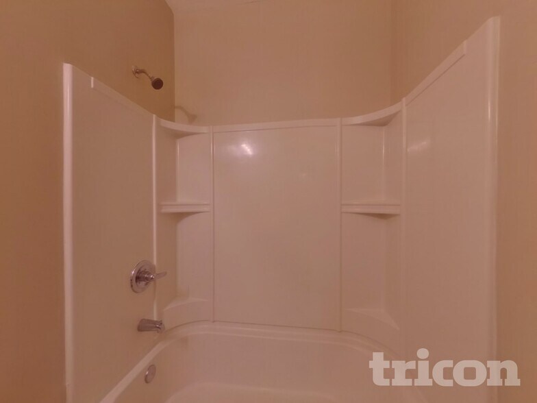 Building Photo - 3663 Shale Ln SE