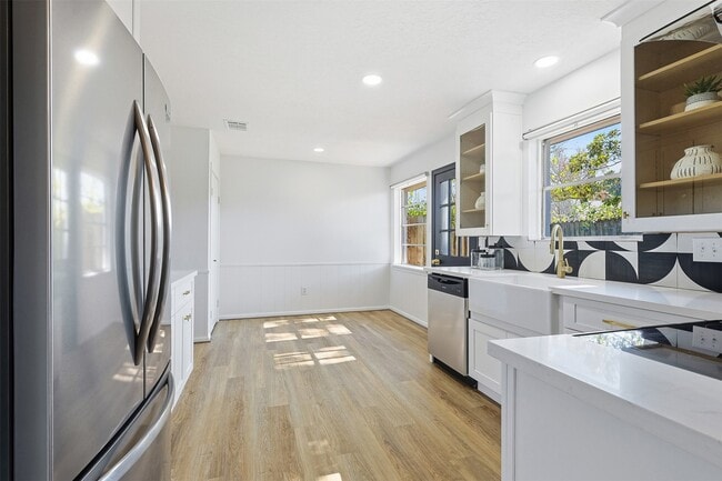 Building Photo - 12939 Westhorpe Dr