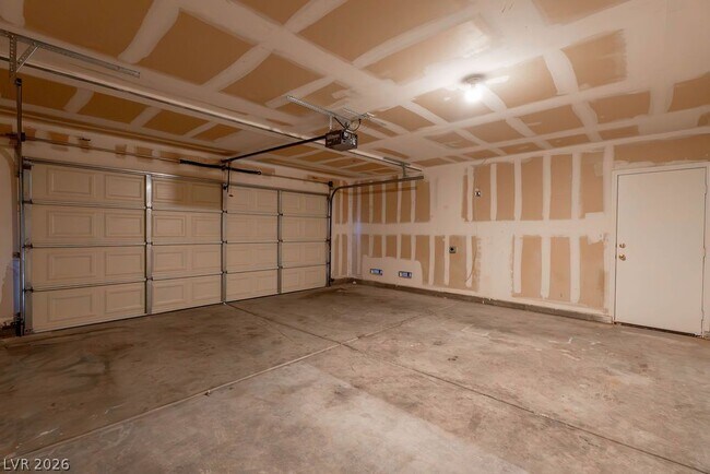 Building Photo - 8379 Rockefeller St
