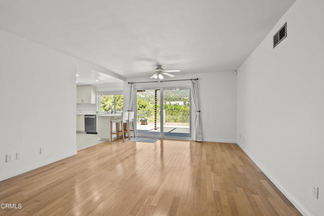 Building Photo - 9426 Carlynn Pl