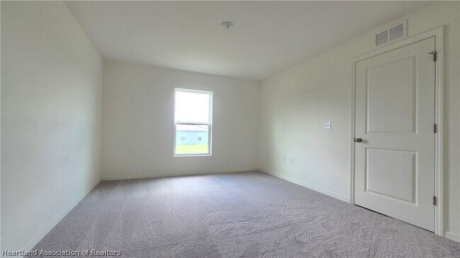 Building Photo - 1260 Stone Ridge Cir